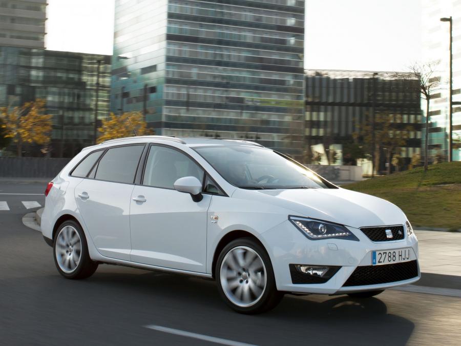  Seat Ibiza ST FR 2012 года  (фото 4 из 13)